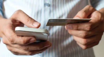 إعفاء البنوك من تعويض المتعاملين بتأكيد المعاملات عبر «أو تي بي» أو التطبيق